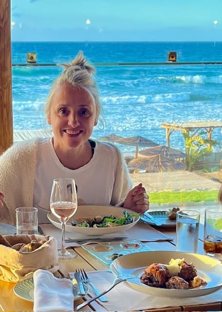 Carole aan zee op Kreta